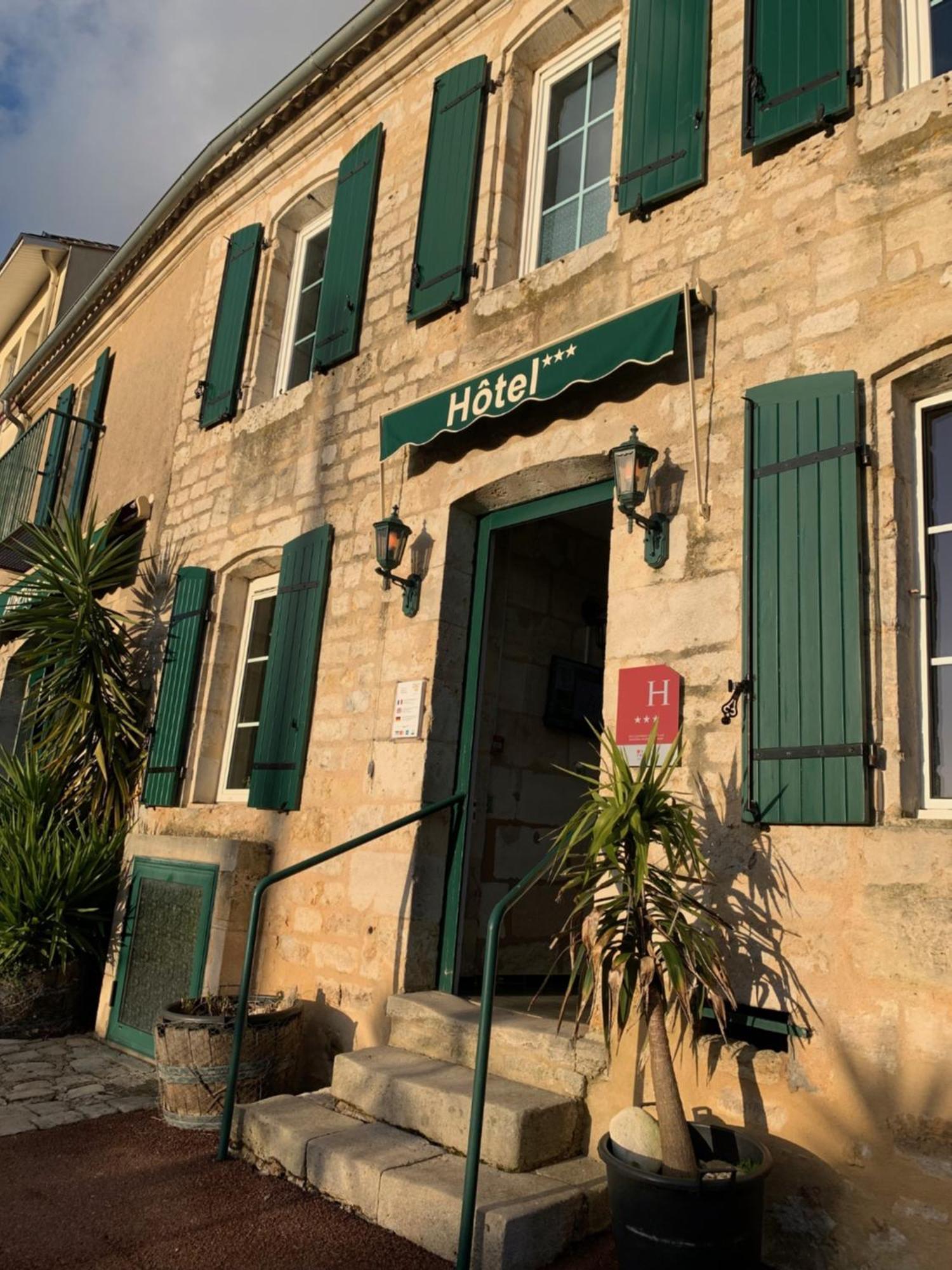 בליי Auberge Du Porche מראה חיצוני תמונה